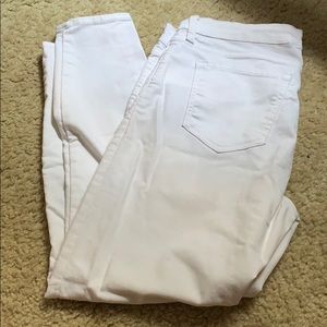 white cropped jegging